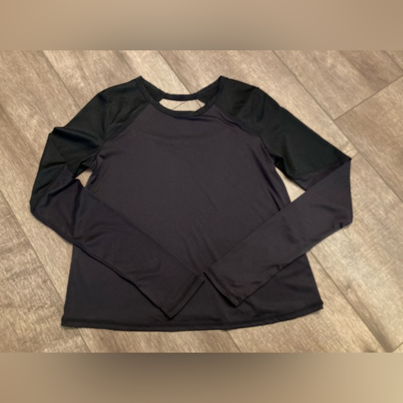 Champion women’s XS lightweight long sleeve workout  top - Picture 2 of 5